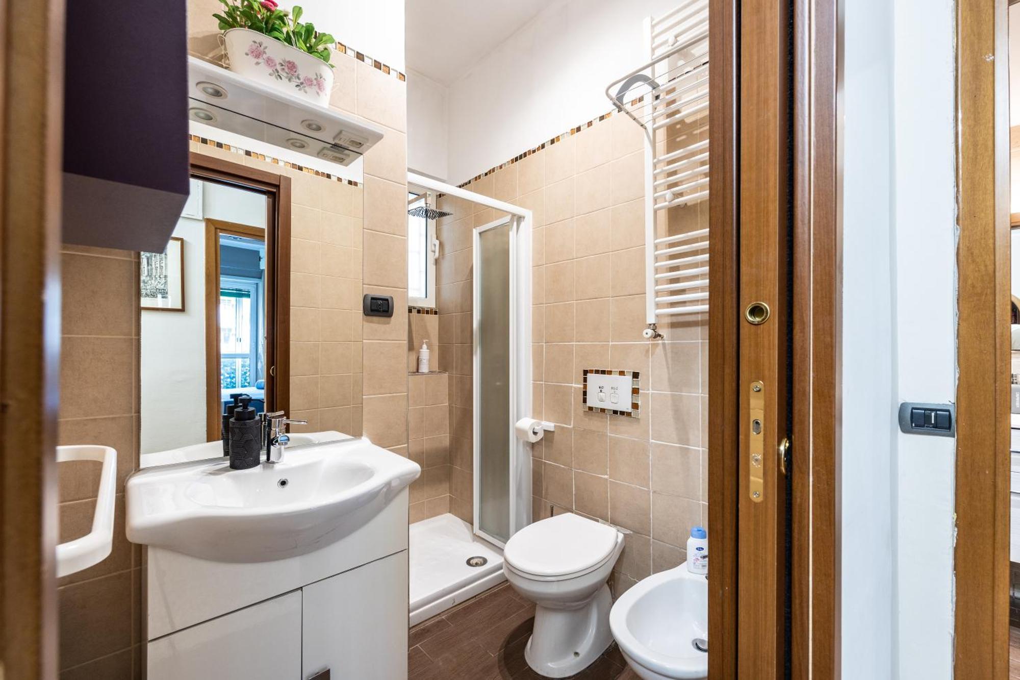 Big Apartment Rome Air Conditioning Wifi Netflix 90 Mq Exterior photo